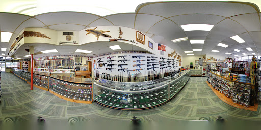 Gun Shop «Guns Plus», reviews and photos, 705 E Race Ave, Searcy, AR 72143, USA