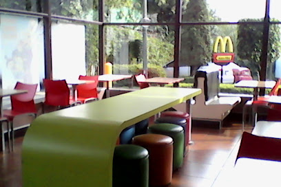 McDonald's Redención Indígena 55, San Jerónimo Lídice, 10400 Ciudad de México, CDMX, Mexico