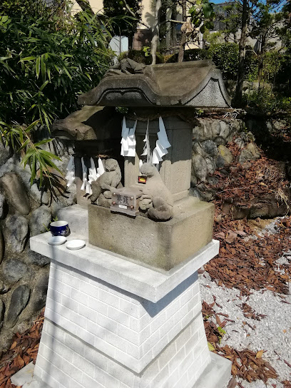 二尾稲荷神社