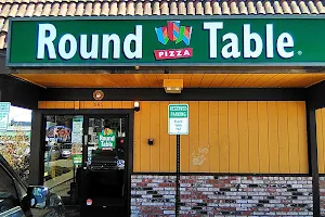 Round Table Pizza image