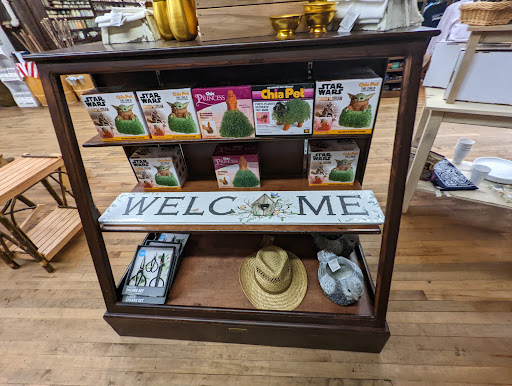 General Store «Mast General Store Winston-Salem», reviews and photos, 516 Trade St NW, Winston-Salem, NC 27101, USA