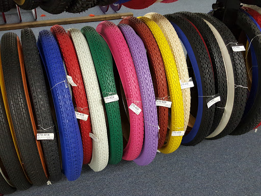 Bicycle Store «JUNKY RUSTY BIKES», reviews and photos, 6985 Lake Ave, Long Beach, CA 90805, USA