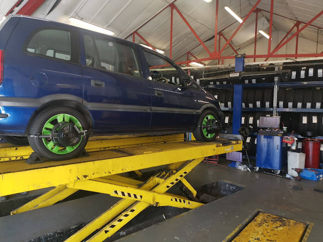 Reviews of Tyre Pros - Coventry - Humber Road in Coventry - Tire shop