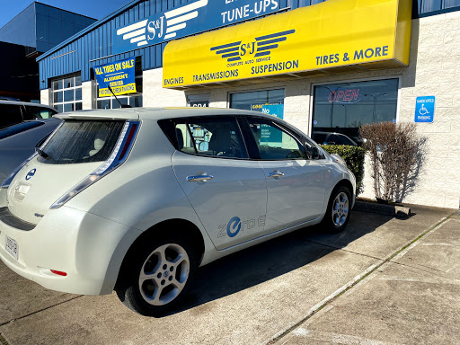 Auto Repair Shop «S & J Complete Auto», reviews and photos, 624 Murfreesboro Pike, Nashville, TN 37210, USA