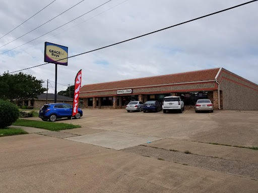 Thrift Store «GRACEful Buys», reviews and photos, 700 W Euless Blvd, Euless, TX 76040, USA