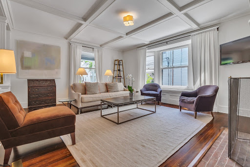 Real Estate Agency «Seabury Hill Realtors», reviews and photos, 233 Wooster St, New Haven, CT 06511, USA