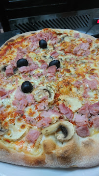 Pizza du Restaurant Centrale Pizza à Thionville - n°20