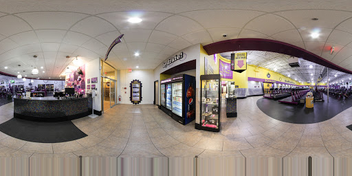 Gym «Planet Fitness - Meriden, CT», reviews and photos, 454 S Broad St, Meriden, CT 06450, USA