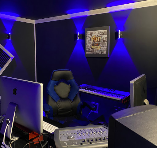 Studio Bleu Recording Studio image 3