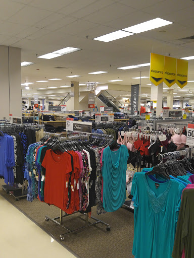 Department Store «Sears», reviews and photos, 2266 E Fowler Ave, Tampa, FL 33612, USA