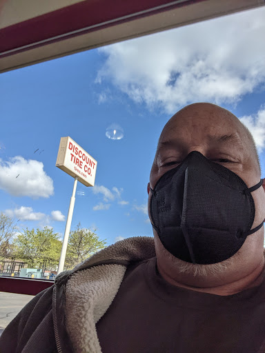 Tire Shop «Discount Tire Store - Saint Paul, MN», reviews and photos, 1350 University Ave W, St Paul, MN 55104, USA