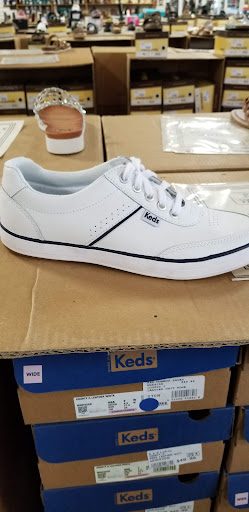 Shoe Store «K & D Shoe Warehouse», reviews and photos, 2240 Dogwood Dr SE, Conyers, GA 30013, USA
