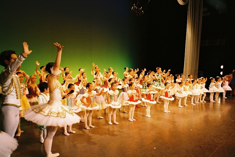 Chika Ballet Studio