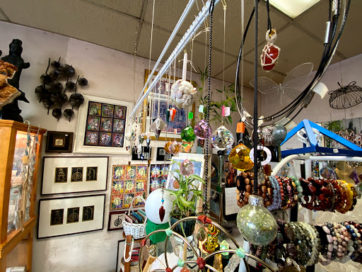 Book Store «White Light Books», reviews and photos, 1464 Park Ave, Cranston, RI 02920, USA