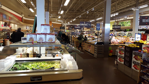 Grocery Store «Giant Food Stores», reviews and photos, 116 West Township Line Road, Havertown, PA 19083, USA