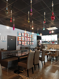Atmosphère du Restaurant libanais Jouri Restaurant Nanterre - n°17