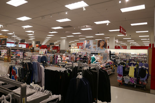 Department Store «Target», reviews and photos, 1341 Boylston St, Boston, MA 02215, USA