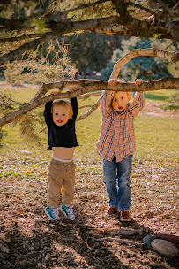 Bruna Oliveira Photography - Photo 4 - Car repair in , Aurora