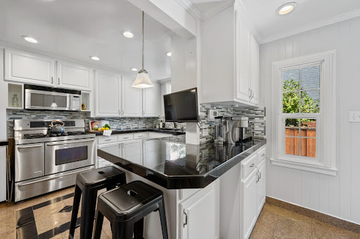 Maggie Sobhani - Real Estate Agent in Sacramento image