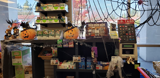 Pet Store «Fairwood Pet Center», reviews and photos, 14201 SE Petrovitsky Rd, Renton, WA 98058, USA