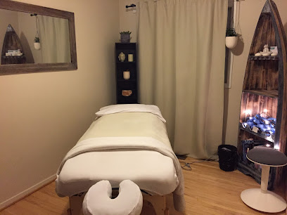 Amanda Cunic, Registered Massage Therapist