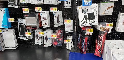 Department Store «Walmart Supercenter», reviews and photos, 11 Jungle Rd, Leominster, MA 01453, USA