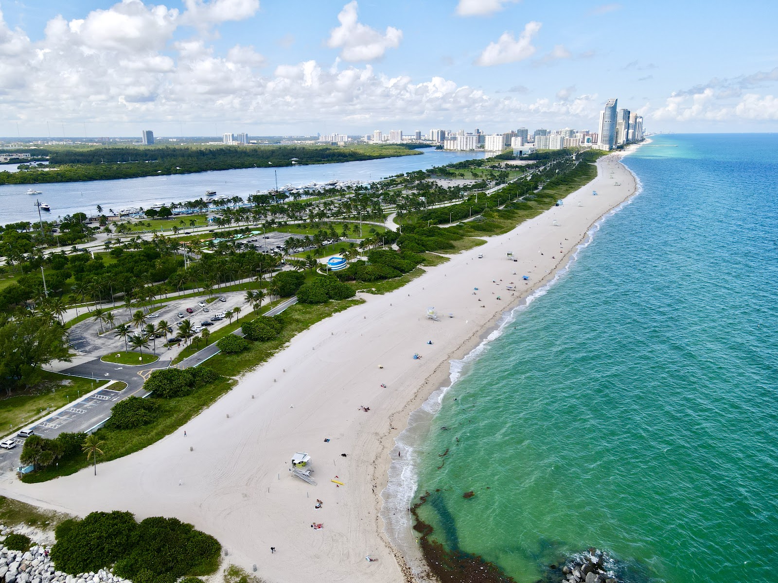 Photo de Haulover beach II avec un niveau de propreté de très propre