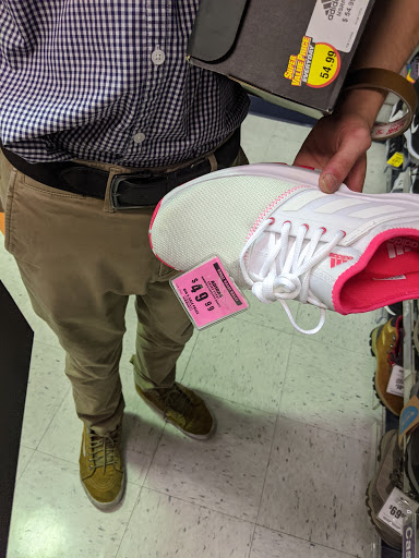 Sporting Goods Store «Big 5 Sporting Goods», reviews and photos, 700 El Camino Real, Menlo Park, CA 94025, USA