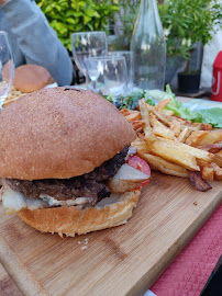 Hamburger du Restaurant Brasserie Carpé Diem à Chemillé-sur-Indrois - n°15