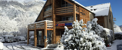 INTERSPORT - ST LARY - VILLAGE - DEPART TELECABINE à Saint-Lary-Soulan