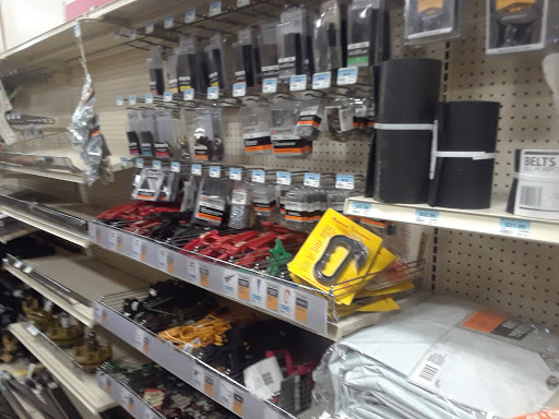 Home Improvement Store «Tractor Supply Co.», reviews and photos, 911 Center Point Rd, Hendersonville, TN 37075, USA