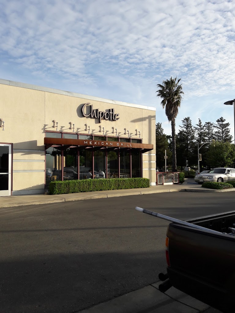 Chipotle Mexican Grill 95207