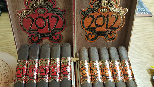 Tobacco Shop «Pipes & Pleasures», reviews and photos, 4244 E Main St, Columbus, OH 43213, USA