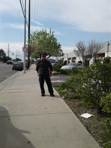 Thrift Store «Super Thrift Store Rescue Mission», reviews and photos, 13422 Saticoy St, North Hollywood, CA 91605, USA