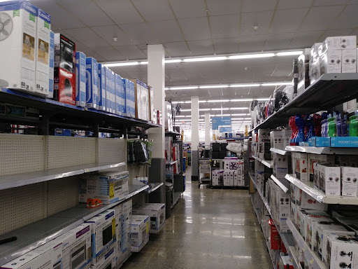 Discount Store «Walmart», reviews and photos, 450 Highland Ave, Salem, MA 01970, USA