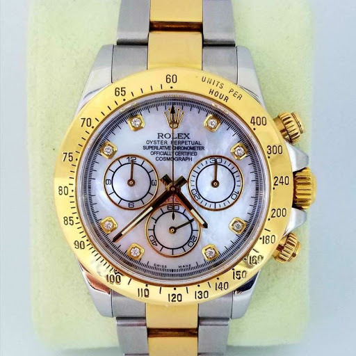 Jewelry Store «Saatchi Jewelry», reviews and photos, 4545 Austin Blvd, Island Park, NY 11558, USA