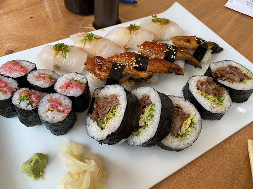 Vegan sushi restaurants in Denver