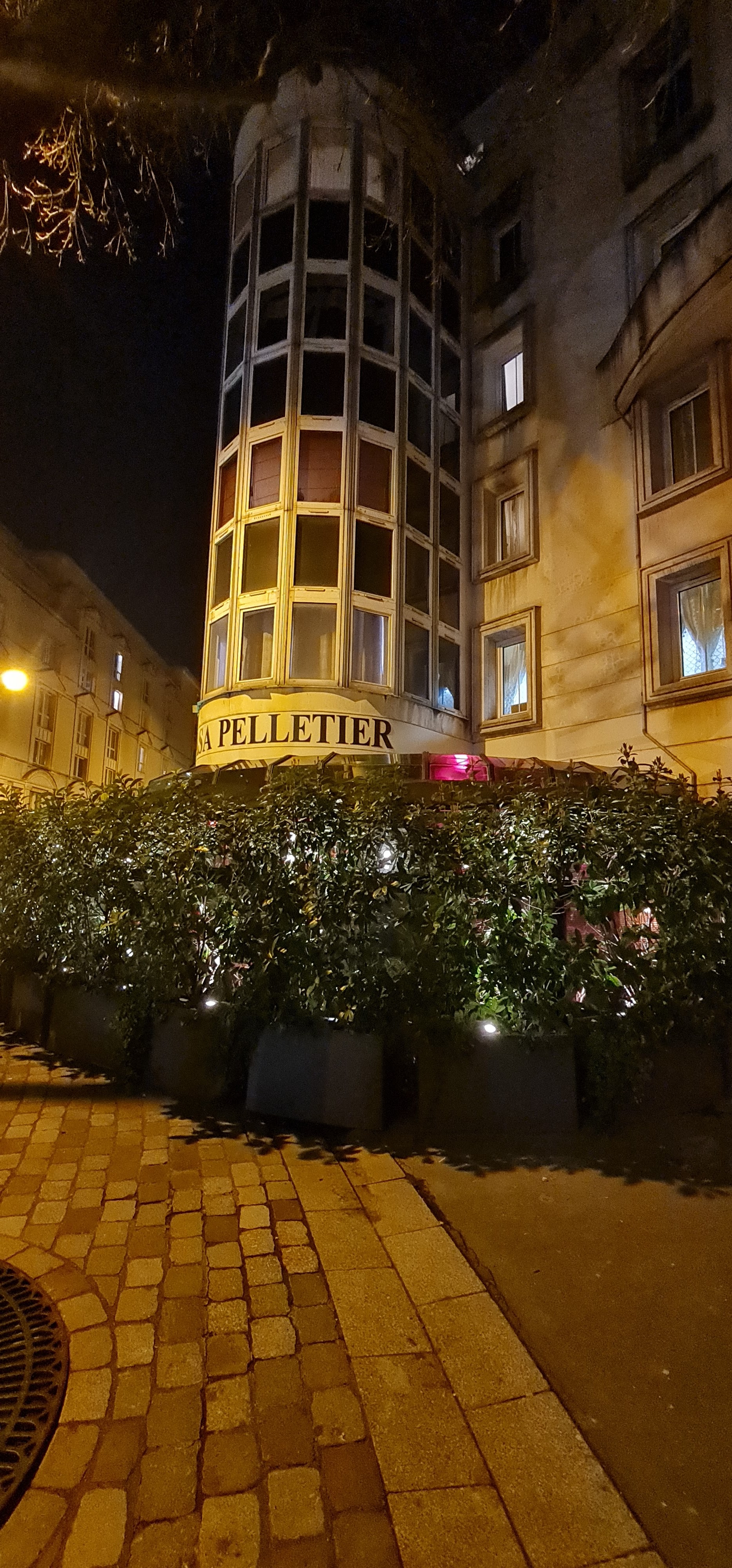 Photo n° 2 de l'avis de Y.a fait le 12/02/2022 à 00:25