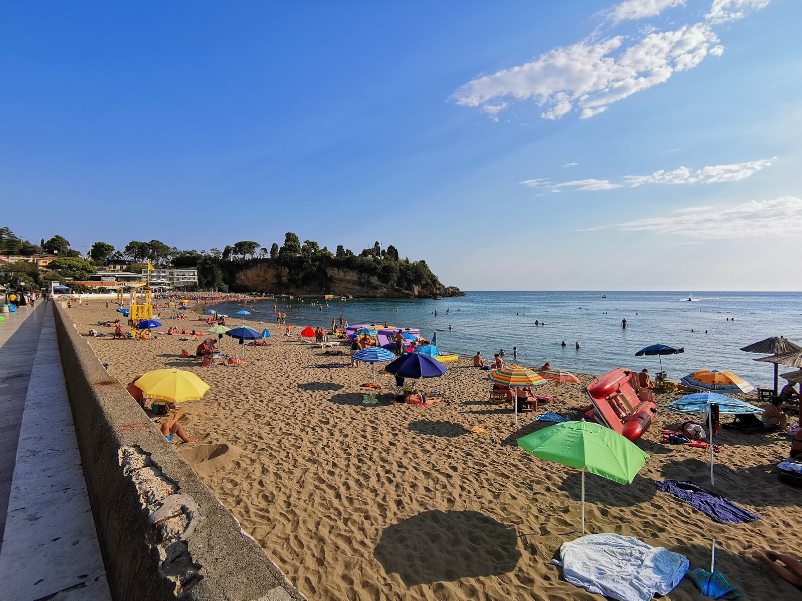 Ulcinj small beach'in fotoğrafı biraz temiz temizlik seviyesi ile