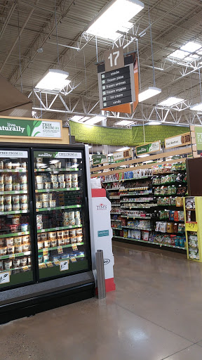 Grocery Store «Fred Meyer», reviews and photos, 17005 SE Sunnyside Rd, Happy Valley, OR 97086, USA