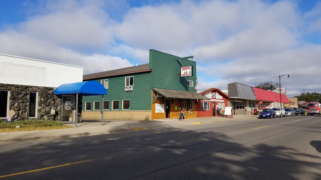 Pioneer Restaurant 56364