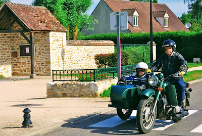 Place d'Arbonne-la-Foret à Arbonne-la-Forêt
