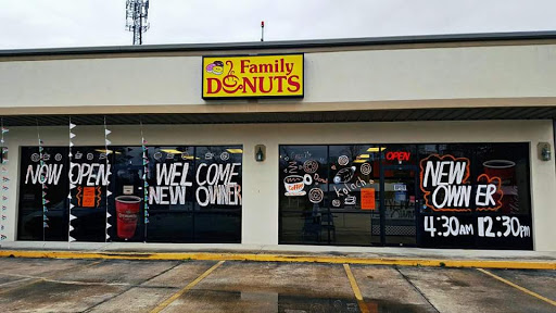 Family Donuts, 9250 Cockerham Rd, Denham Springs, LA 70726, USA, 