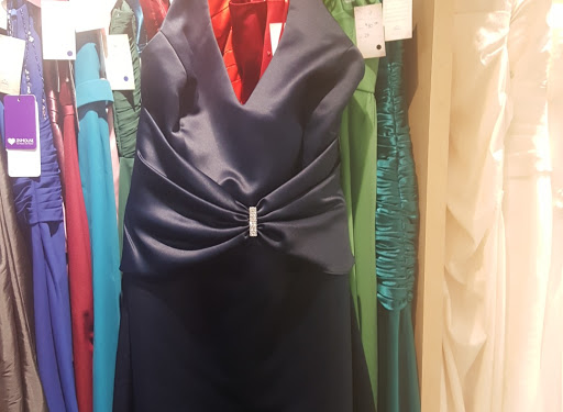 Bridal Shop «Adorned In Grace Bridal and Formalwear Shop», reviews and photos, 4949 SW 76th Ave, Portland, OR 97225, USA