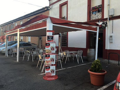 Bar-Restaurante La Muralla - Av. de los Peregrinos, 2, 34120 Carrión de los Condes, Palencia, Spain