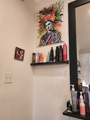 Hair Salon «Hair By Elizabeth. Bumble And Bumble.», reviews and photos, 222 D St #9a, Davis, CA 95616, USA