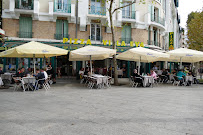 Atmosphère du Restaurant italien Pizzeria Villa Eva à Paris - n°2