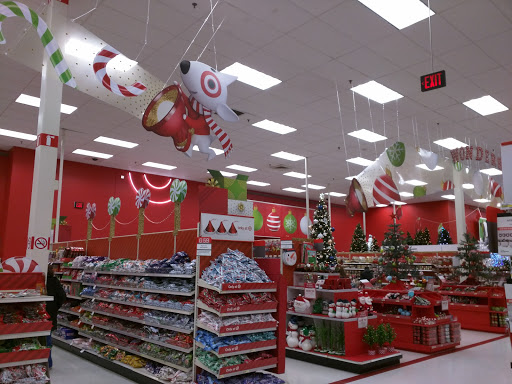 Department Store «Target», reviews and photos, 2621 Schaumburg Rd, Schaumburg, IL 60194, USA