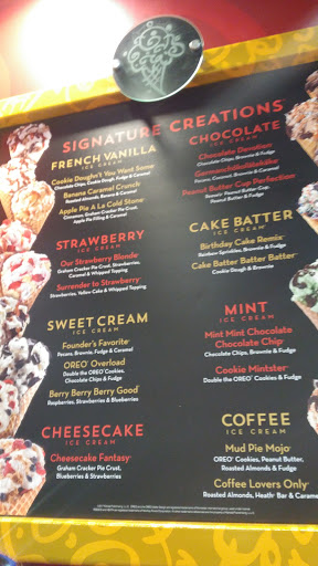 Ice Cream Shop «Cold Stone Creamery», reviews and photos, 5435 Pearl Dr #5, Evansville, IN 47712, USA