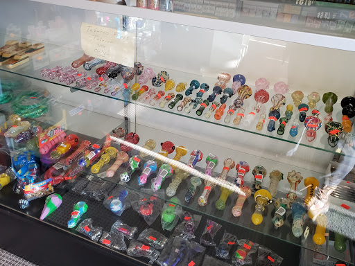 Tobacco Shop «Smokey discount tobacco», reviews and photos, 2316 E Main St, Plainfield, IN 46168, USA